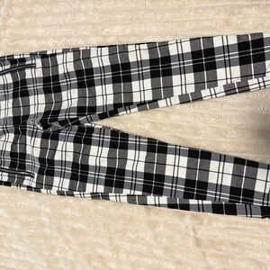 Fashion Nova Monochrome Plaid Trousers